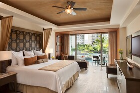Dreams Vallarta Bay Resort & Spa
