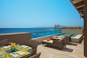 Dreams Vallarta Bay Resort & Spa