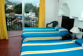 Hotel Encino