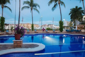 Flamingo Vallarta Hotel & Marina