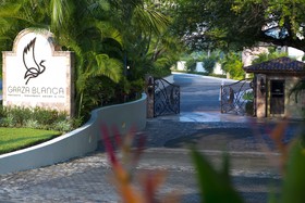 Garza Blanca Preserve Resort & Spa