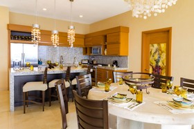 Garza Blanca Preserve Resort & Spa