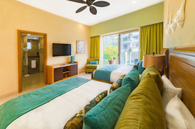 Garza Blanca Residences