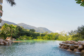 Garza Blanca Residences