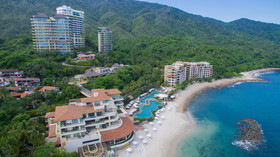 Garza Blanca Residences