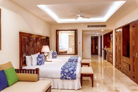 Grand Miramar All Luxury Suites & Residences