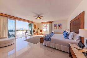 Grand Miramar All Luxury Suites & Residences