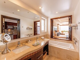 Grand Miramar All Luxury Suites & Residences