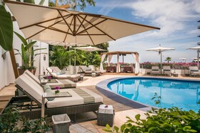Grand Miramar All Luxury Suites & Residences