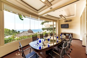 Grand Miramar All Luxury Suites & Residences