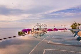 Grand Miramar All Luxury Suites & Residences