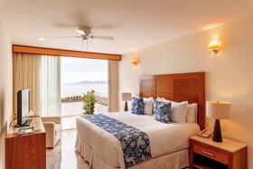 Grand Miramar All Luxury Suites & Residences