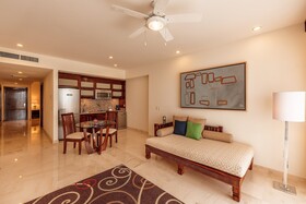 Grand Miramar All Luxury Suites & Residences