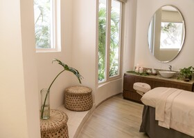 Grand Miramar All Luxury Suites & Residences