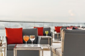 Grand Miramar All Luxury Suites & Residences