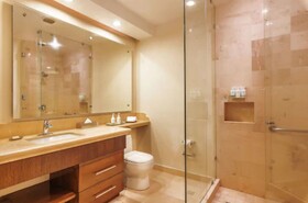Grand Miramar All Luxury Suites & Residences