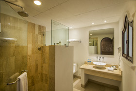 Hacienda Buenaventura Hotel & Mexican Charm