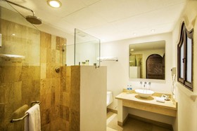 Hacienda Buenaventura Hotel & Mexican Charm
