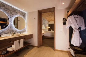 Krystal Grand Puerto Vallarta