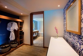Krystal Grand Puerto Vallarta