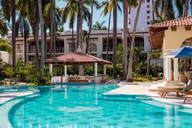 Krystal Grand Puerto Vallarta