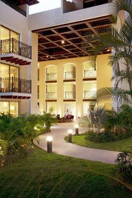 Krystal Grand Puerto Vallarta