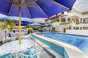 Hotel Pueblito Vallarta