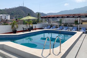 Hotel Pueblito Vallarta