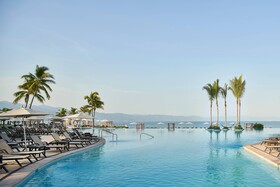 Marriott Puerto Vallarta Resort & Spa