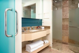 Marriott Puerto Vallarta Resort & Spa