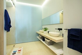 Maxwell Collection At Soho