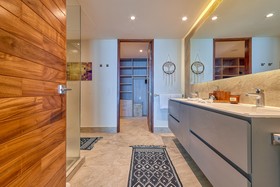 Maxwell Residences At Indah