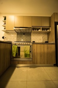 Niza Five Luxury Beach Apartments