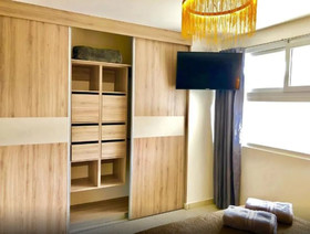 Niza Five Luxury Beach Apartments