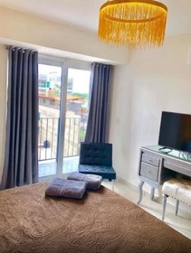 Niza Five Luxury Beach Apartments