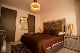 Niza Five Luxury Beach Apartments