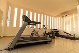Niza Five Luxury Beach Apartments