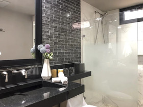 Pinnacle Resorts 179