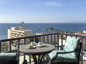 Pinnacle Resorts 179