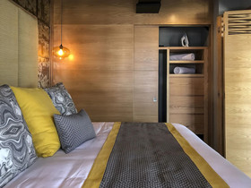 Pinnacle Resorts 179