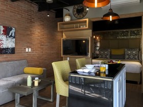 Pinnacle Resorts 179