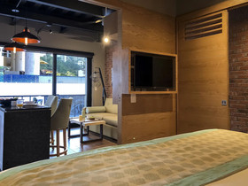 Pinnacle Resorts 179