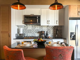 Pinnacle Resorts 179