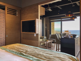 Pinnacle Resorts 179