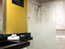 Pinnacle Resorts 179