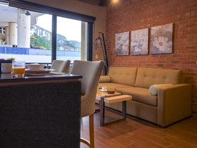 Pinnacle Resorts 179