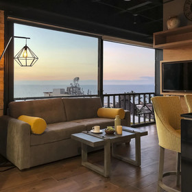 Pinnacle Resorts 179