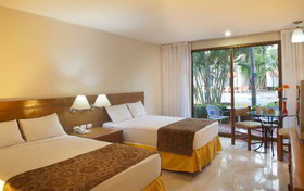 Plaza Pelicanos Club Beach Resort