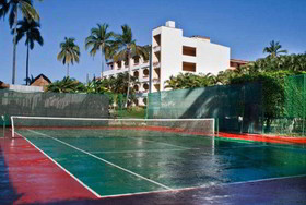 Plaza Pelicanos Club Beach Resort