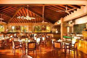 Plaza Pelicanos Grand Beach Resort